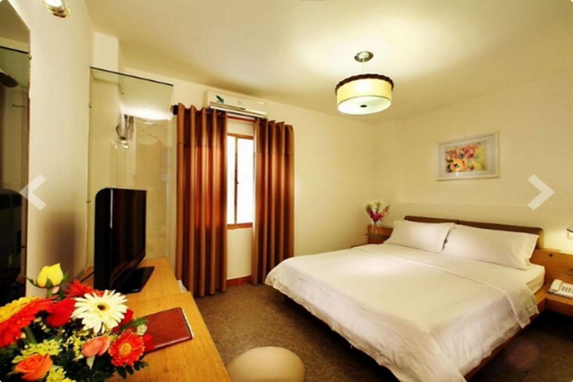 Ben Thanh Market - Hotel Premium Хошимин Екстериор снимка
